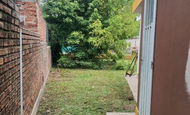 Venta de casa + dpto, zona céntrica Villa Cura Brochero K109CB