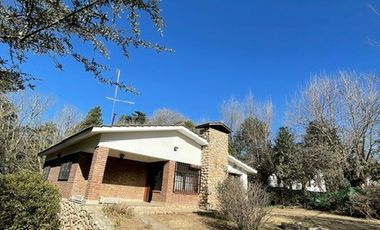 V172. ICHO CRUZ. CASA C/ QUINCHO TERRENO PLANO.