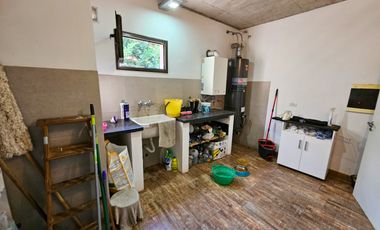 VENTA O PERMUTA.  Importante Residencia en Barrio Barracas de San Benito