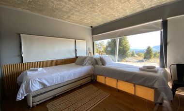 FINA PATAGONIA. Casa en venta de 2 dormitorios c/ cochera en San Martin de los Andes