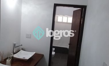 HERMOSA Y MODERNA CASA EN VENTA - APTA CRÉDITO - TARTAGAL, SALTA