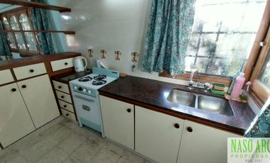 CHALET DE 3 AMB. EN VENTA EN SIERRA DE LOS PADRES. ZONA CENTRO