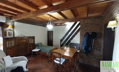 Chalet en venta en Sierra de los Padres. Gas natural. Vista panorámica. Asfalto