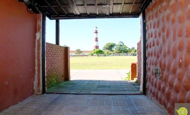 Ph dividido en 4 unidades. Frente al Faro Mar del Plata. Toma departamento