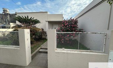 Casa en venta de 3 dormitorios c/ cochera en 9 de Julio