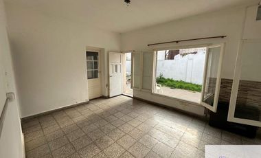 Casa en venta de 3 dormitorios c/ cochera en 9 de Julio