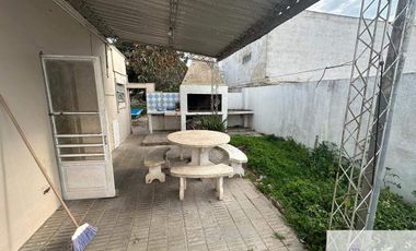 Casa en venta de 3 dormitorios c/ cochera en 9 de Julio