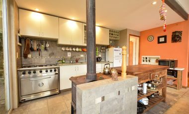 Venta casa con gran parque - Balneario Mar Chiquita