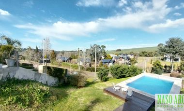 Chalet de categoría en venta en Sierra de los Padres. Zona golf. Pnorámico