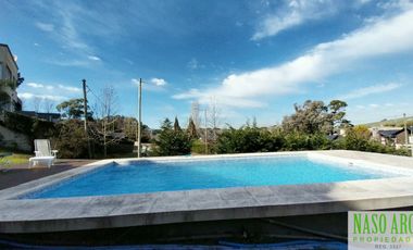 Chalet de categoría en venta en Sierra de los Padres. Zona golf. Pnorámico