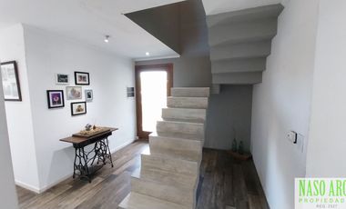 Chalet de categoría en venta en Sierra de los Padres. Zona golf. Pnorámico