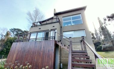 Chalet de categoría en venta en Sierra de los Padres. Zona golf. Pnorámico