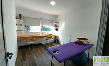 Chalet de categoría en venta en Sierra de los Padres. Zona golf. Pnorámico