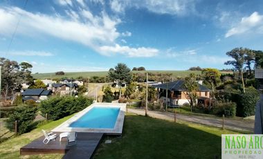 Chalet de categoría en venta en Sierra de los Padres. Zona golf. Pnorámico