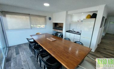 Chalet de categoría en venta en Sierra de los Padres. Zona golf. Pnorámico