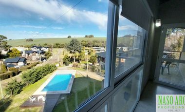 Chalet de categoría en venta en Sierra de los Padres. Zona golf. Pnorámico