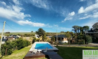 Chalet de categoría en venta en Sierra de los Padres. Zona golf. Pnorámico