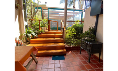 Complejo céntrico de 6 unidades con piscina, Colón.