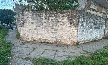 Casa en venta de 2 dormitorios c/ cochera en Ciudad Madero