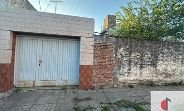 Casa en venta de 2 dormitorios c/ cochera en Ciudad Madero