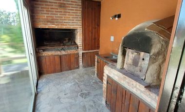 PROPIEDAD EN VENTA APTA CREDITO EN SIERRA DE LOS PADRES. BALCON DEL GOLF.