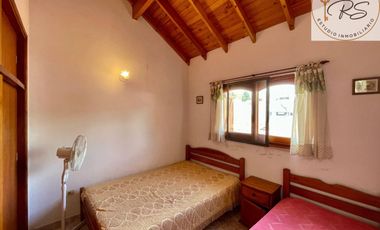 Triplex en venta de 4 ambientes c/ cochera en La Lucila del Mar