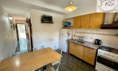 Triplex en venta de 4 ambientes c/ cochera en La Lucila del Mar