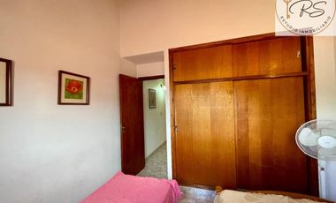 Triplex en venta de 4 ambientes c/ cochera en La Lucila del Mar