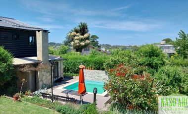 Importante Cabaña en venta en Sierra de los Padres. Gas Natural. Muy buena vista