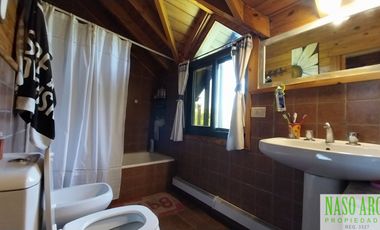 Importante Cabaña en venta en Sierra de los Padres. Gas Natural. Muy buena vista