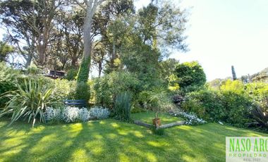 Importante Cabaña en venta en Sierra de los Padres. Gas Natural. Muy buena vista