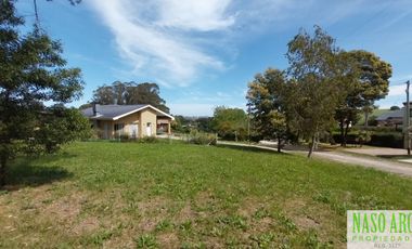Hermoso lote en venta de 660 m² en Sierra de los Padres. Vista panorámica