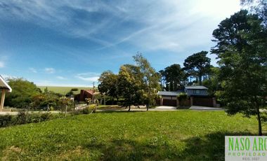 Hermoso lote en venta de 660 m² en Sierra de los Padres. Vista panorámica