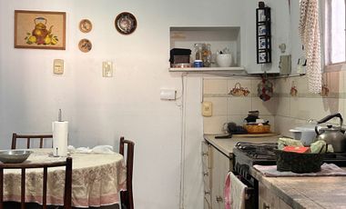 Casa en venta de 3 dormitorios c/ cochera en Centro