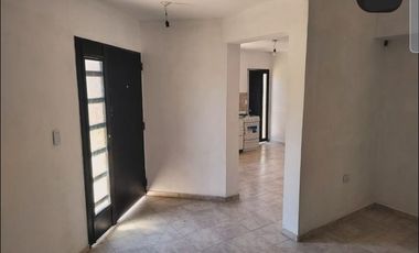 Casa en venta de 2 dormitorios c/ cochera en Sumalao
