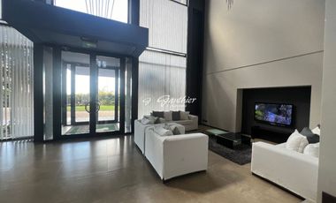 Departamento en venta de 1 dormitorio c/ cochera en Campana