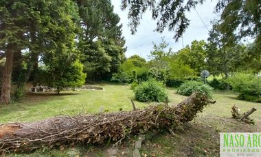 Chalet con dependencia en venta en Sierra de los Padres - 2 lotes