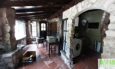 Chalet con dependencia en venta en Sierra de los Padres - 2 lotes