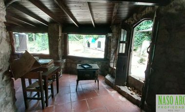 Chalet con dependencia en venta en Sierra de los Padres - 2 lotes