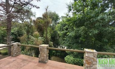 Chalet con dependencia en venta en Sierra de los Padres - 2 lotes