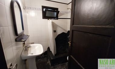 Chalet con dependencia en venta en Sierra de los Padres - 2 lotes