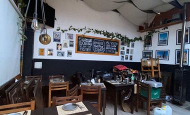 VENTA. CASA DE 3 AMBIENTES CON LOCAL. CORDOBA Y AVELLANEDA. MAR DEL PLATA