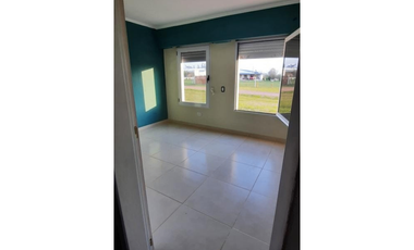 Casa Barrio Verdes Colinas, Colón.