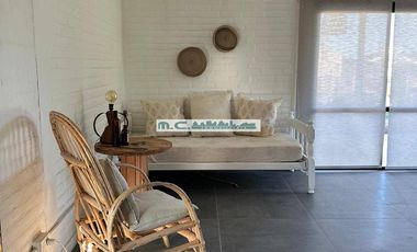 AT156b. TALA HUASI. A MTS. DEL RIO. 2 PAX