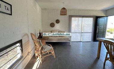 AT156b. TALA HUASI. A MTS. DEL RIO. 2 PAX