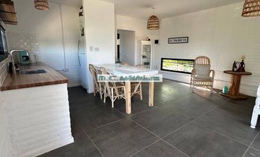 AT156b. TALA HUASI. A MTS. DEL RIO. 2 PAX