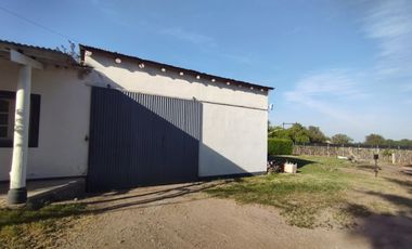 Excelente Casa quinta sobre ruta!! En Venta-Cuadro Benegas San Rafael