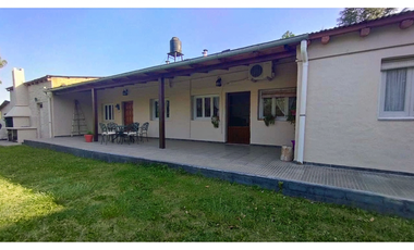 Excelente Casa quinta sobre ruta!! En Venta-Cuadro Benegas San Rafael
