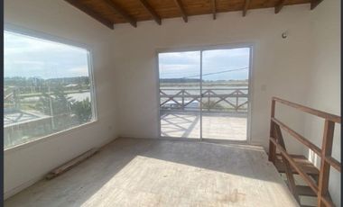 Venta Complejo de 4 cabañas a estrenar en Mar de Cobo, Parque Lago