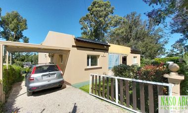 Dos unidades en venta en Sierra de los Padres. Piscina cubierta y climatizada